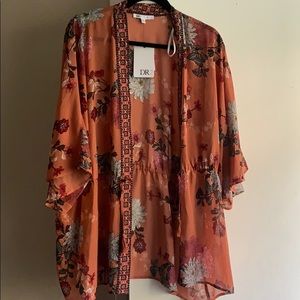 Floral kimono top
